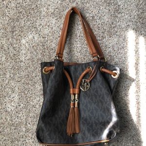 Micheal Kors bag